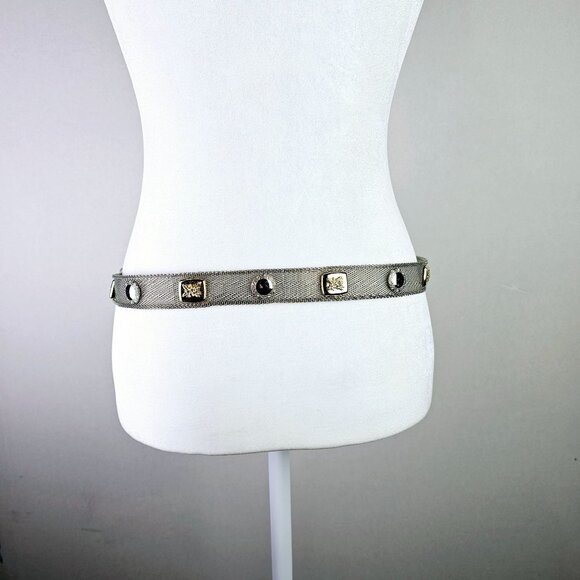 Vintage 90's Two Tone, Gold & Silver Mesh Belt, 40"L X 1 1/4"W - Picture 6 of 11